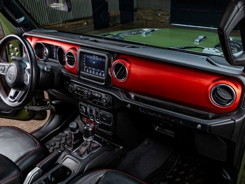 Used 2020 Jeep Wrangler Rubicon image 17