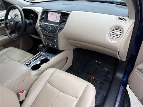 Used 2018 Nissan Pathfinder SL w/ SL Premium Package image 28