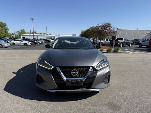 Used 2023 Nissan Maxima SL FWD image 8