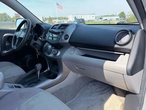 Used 2007 Toyota RAV4 2WD image 19