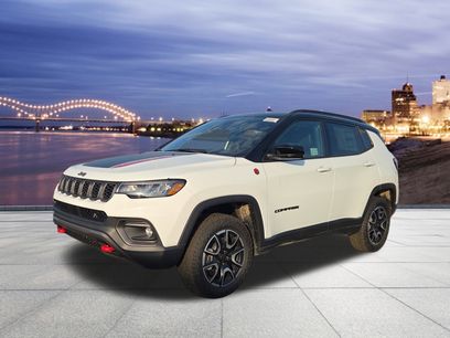 New 2026 Jeep Compass Trailhawk w/ Sun, Sound & Navigation Group