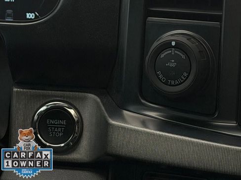 Used 2024 Ford F250 Platinum image 18