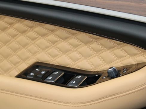 Used 2024 Jeep Grand Cherokee Summit image 42