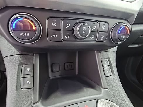 Used 2019 GMC Acadia SLT image 21