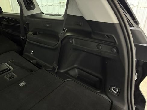 Used 2021 Jeep Grand Cherokee L Limited AWD/4WD image 17