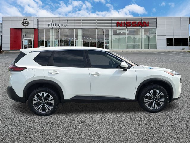 Used 2023 Nissan Rogue SV FWD image 8