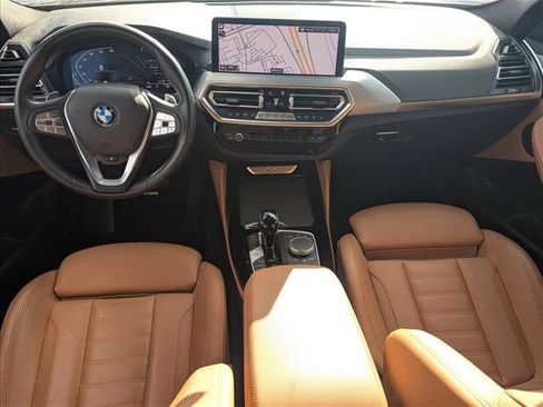 Certified 2023 BMW X4 xDrive30i w/ Premium Package image 17