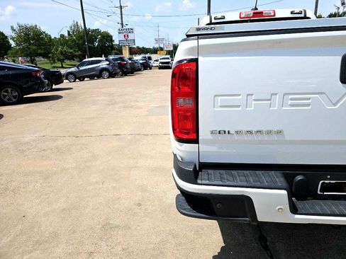 Used 2022 Chevrolet Colorado LT w/ Fleet Safety Package image 9
