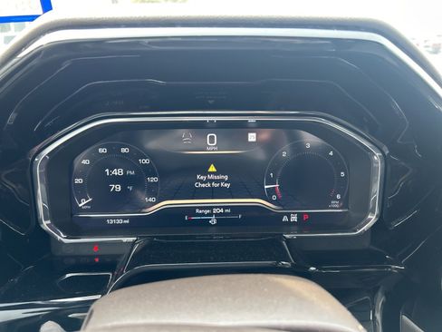 Used 2024 GMC Sierra 1500 SLT w/ SLT Premium Plus Package image 19