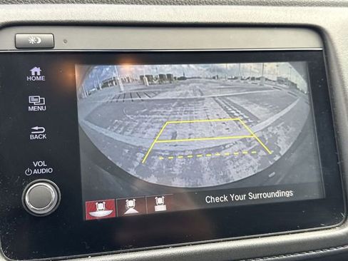 Used 2021 Honda HR-V EX image 17