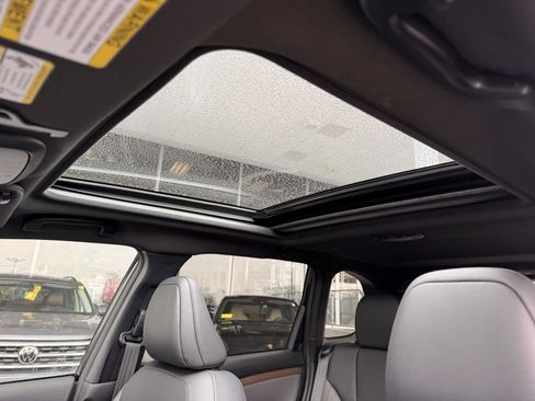 Used 2025 Subaru Forester Sport image 29