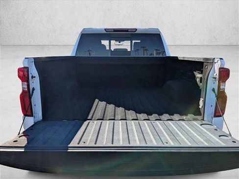 Used 2022 Chevrolet Silverado 1500 LT Trail Boss w/ LT Trail Boss Premium Package image 6