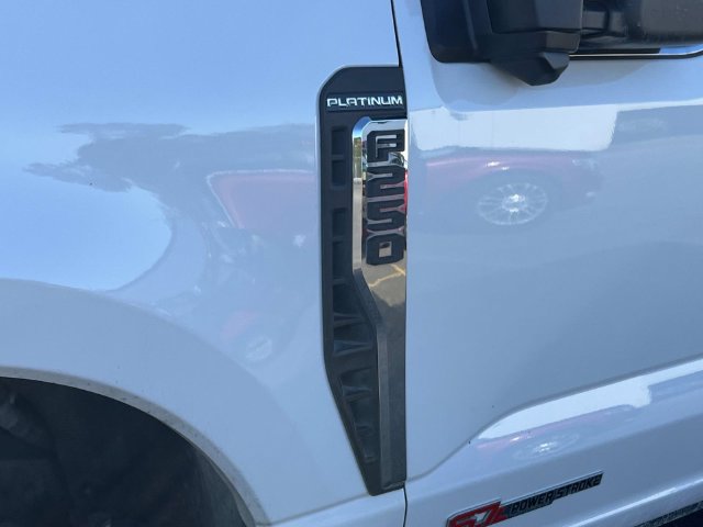 Used 2024 Ford F250 Platinum AWD/4WD image 9