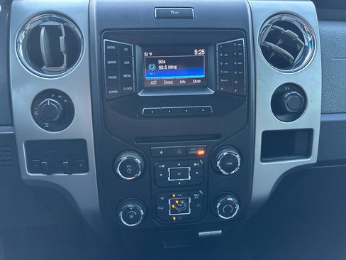 Used 2014 Ford F150 XLT w/ Equipment Group 302A Luxury image 16