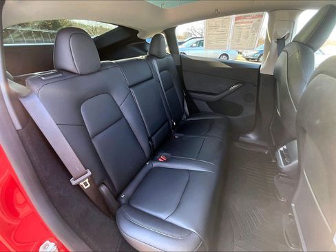 Used 2023 Tesla Model Y Long Range image 25
