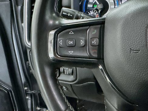 Used 2022 RAM 1500 Limited AWD/4WD image 12