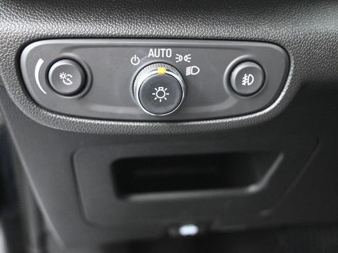 Used 2023 Chevrolet TrailBlazer RS w/ Sun and Liftgate Package FWD image 20
