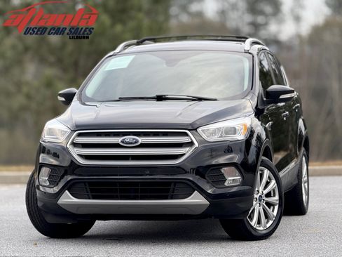 Used 2018 Ford Escape Titanium image 1