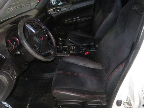 Used 2014 Subaru Impreza WRX STI image 16