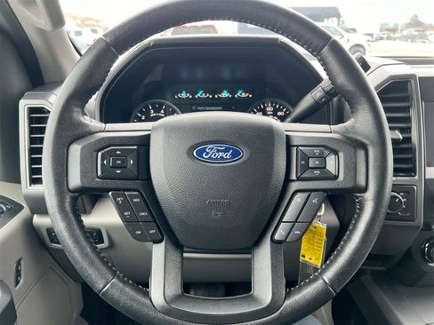 Used 2019 Ford F150 XLT w/ Equipment Group 302A Luxury image 22