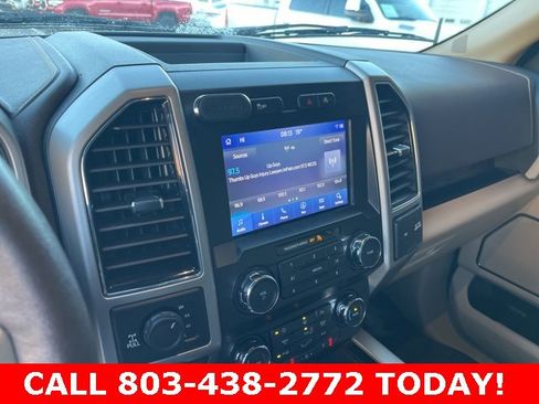 Used 2019 Ford F150 Lariat w/ Equipment Group 501A Mid image 25