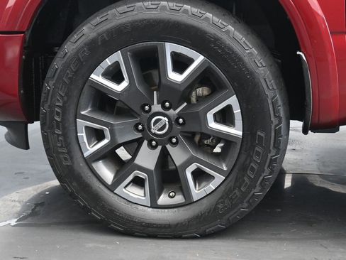 Used 2021 Nissan Titan Platinum Reserve w/ Moonroof Package image 65