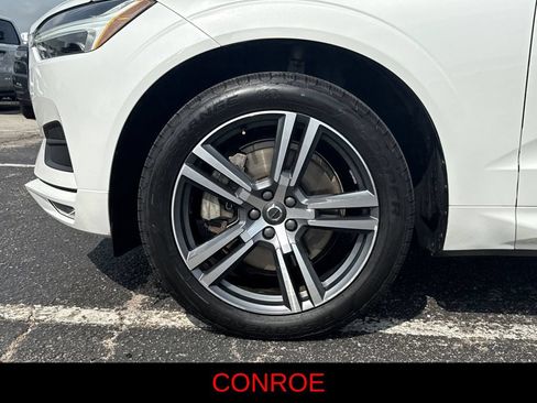 Used 2021 Volvo XC60 T6 Momentum AWD/4WD image 9