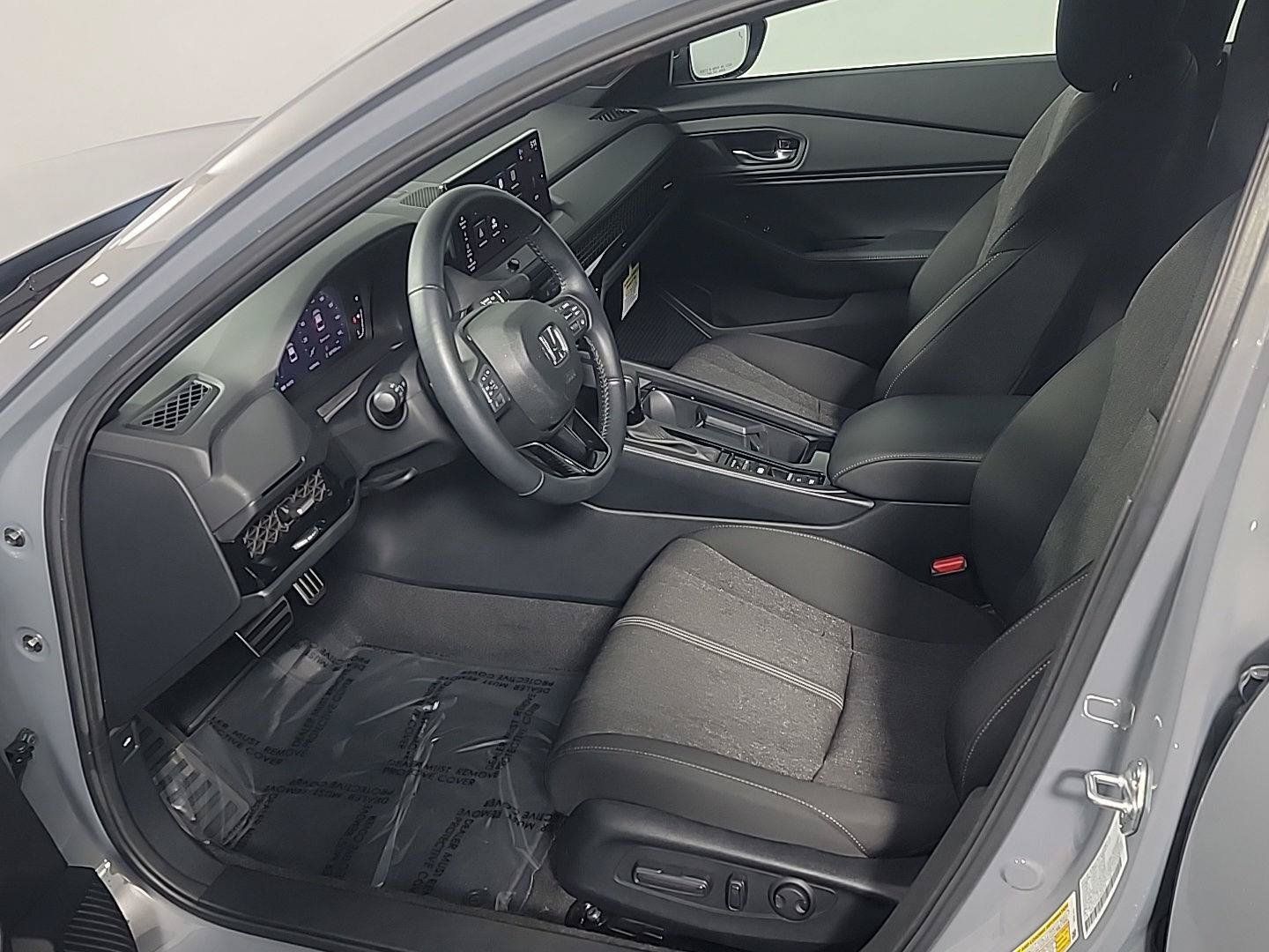 Used 2025 Honda Accord Sport image 18