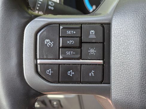 Certified 2021 Ford F150 Lariat AWD/4WD image 17