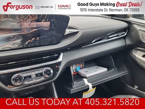New 2026 Buick Envista Sport Touring w/ Convenience I Package FWD image 32