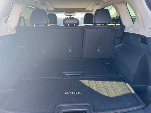 New 2026 Nissan Rogue Platinum w/ Platinum Premium Package image 19