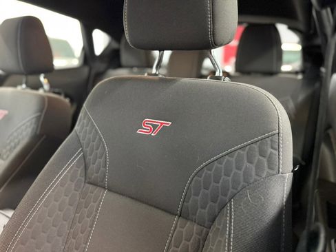 Used 2017 Ford Fiesta ST image 17