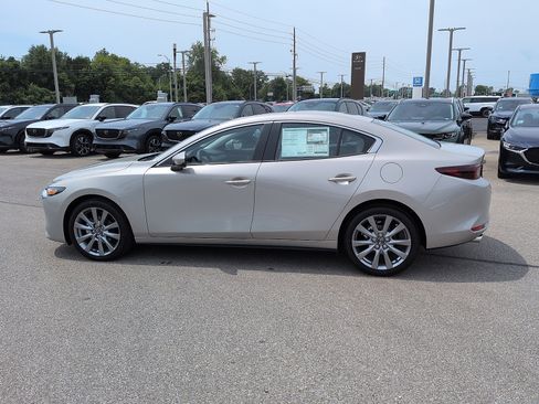 New 2026 MAZDA MAZDA3 2.5 S Sedan w/ Preferred Pkg FWD image 4