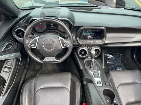 Used 2018 Chevrolet Camaro LT image 29