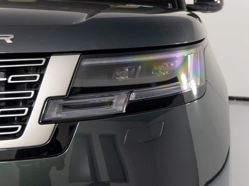 Used 2024 Land Rover Range Rover SE AWD/4WD image 39