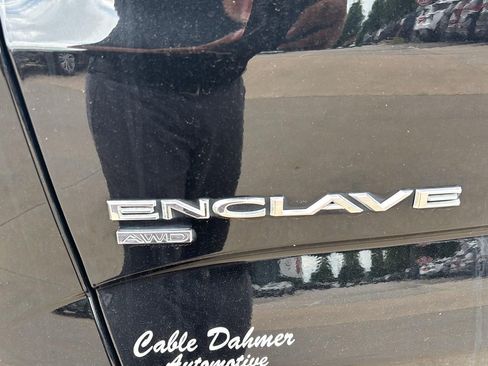 Used 2024 Buick Enclave Avenir w/ Avenir Technology Package AWD/4WD image 22