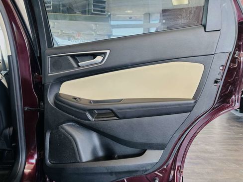 Used 2022 Ford Edge SEL w/ Convenience Package AWD/4WD image 30