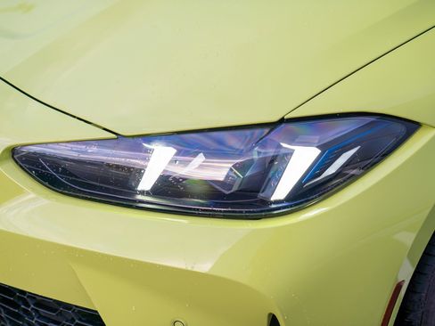 Used 2025 BMW M3 w/ Executive Package image 29