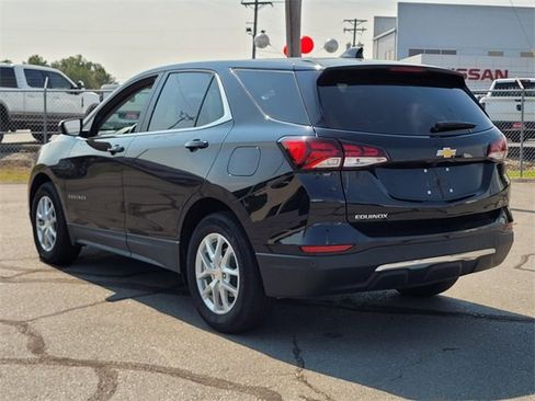 Used 2023 Chevrolet Equinox LT image 5