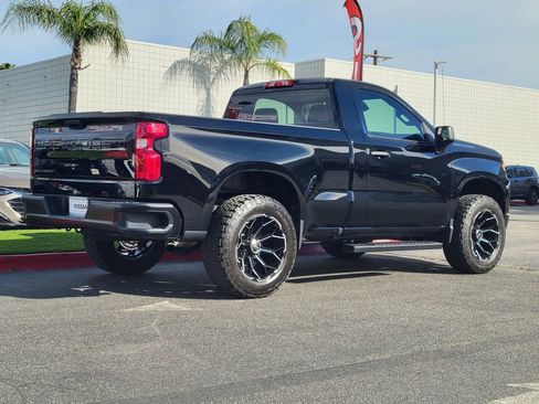 Used 2026 Chevrolet Silverado 1500 W/T image 2