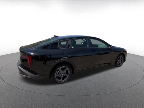 Used 2025 Kia K4 FWD image 15
