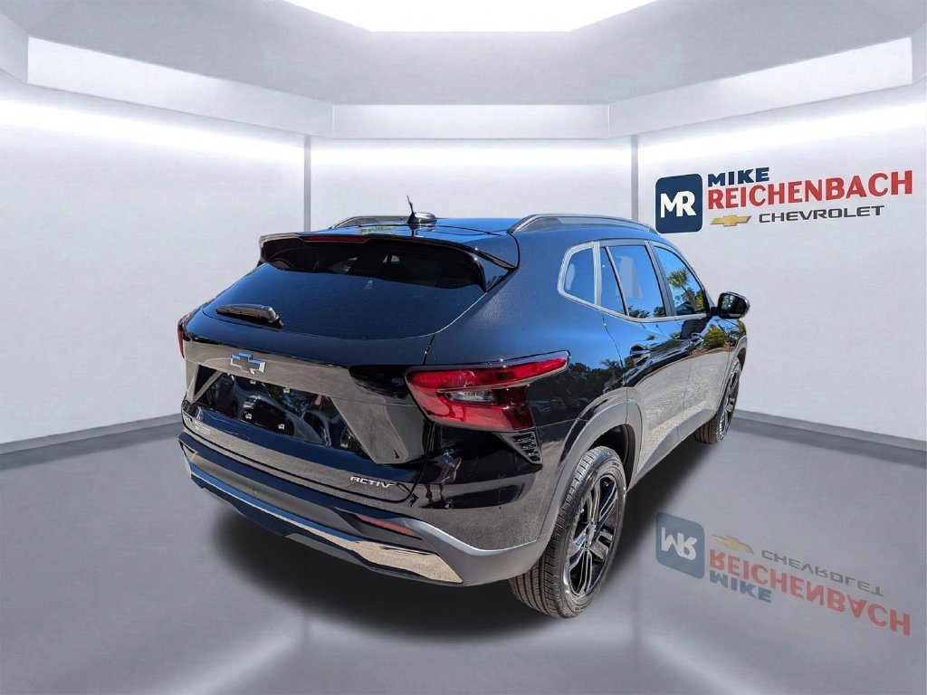 New 2026 Chevrolet Trax ACTIV w/ Driver Confidence Package FWD image 6