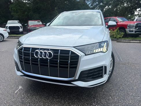 Used 2023 Audi Q7 3.0T Premium AWD/4WD image 3