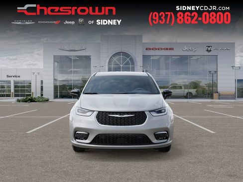 New 2026 Chrysler Pacifica Select image 6