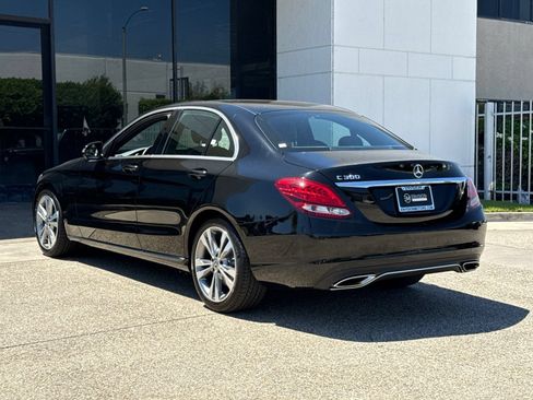 Used 2018 Mercedes-Benz C 300 Sedan image 10