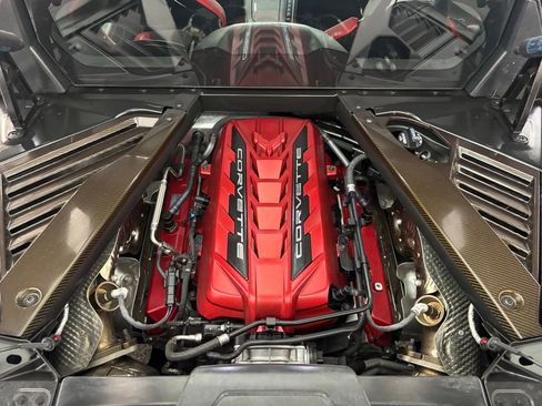 Used 2021 Chevrolet Corvette Stingray w/ Z51 Performance Package image 43