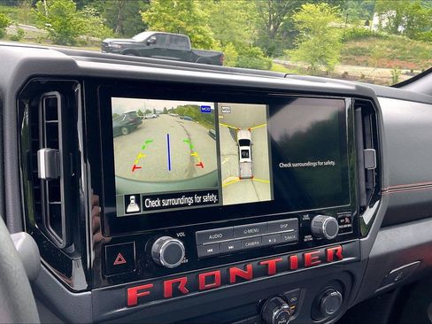 Certified 2025 Nissan Frontier PRO-4X w/ Pro Convenience Package AWD/4WD image 22