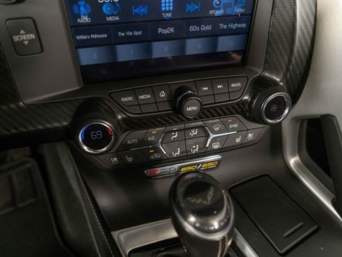 Used 2017 Chevrolet Corvette Z06 w/ Z07 Performance Package image 21