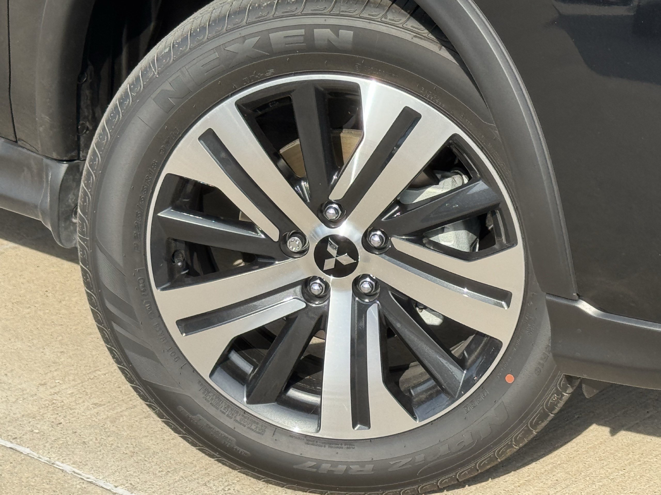 New 2027 Mitsubishi Outlander Sport ES FWD image 24