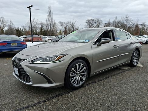 Certified 2020 Lexus ES 350 w/ Premium Package image 3
